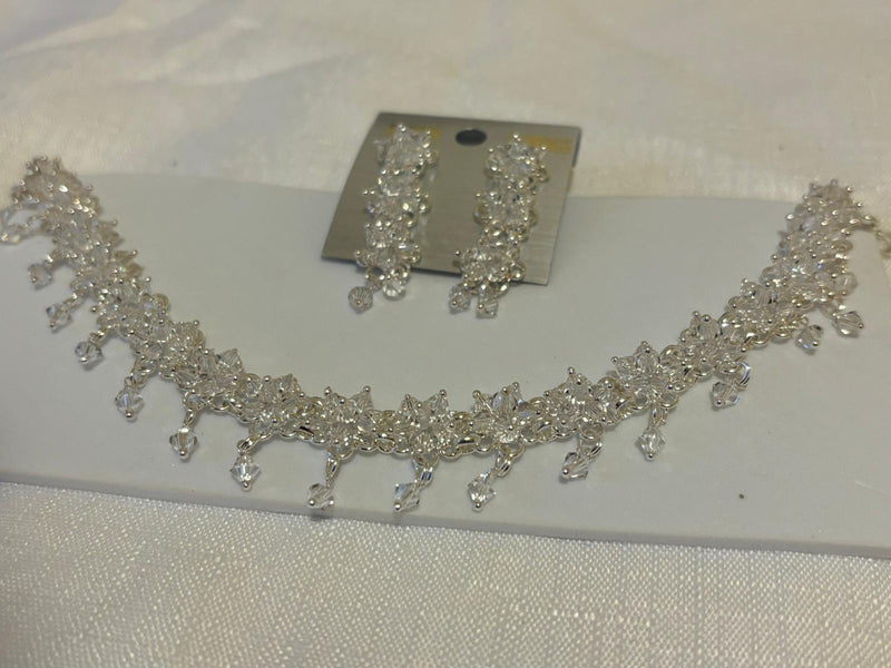 Exquisite Necklace and Earring set for Women (Crystal white colour)